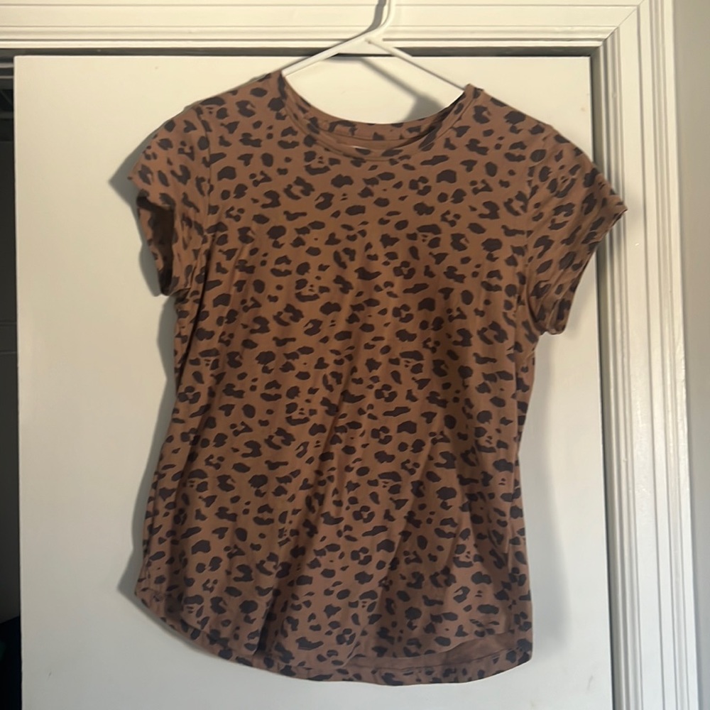 Abercrombie & Fitch Leopard T-Shirt